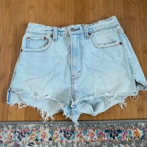 A&F Denim Shorts // 💐